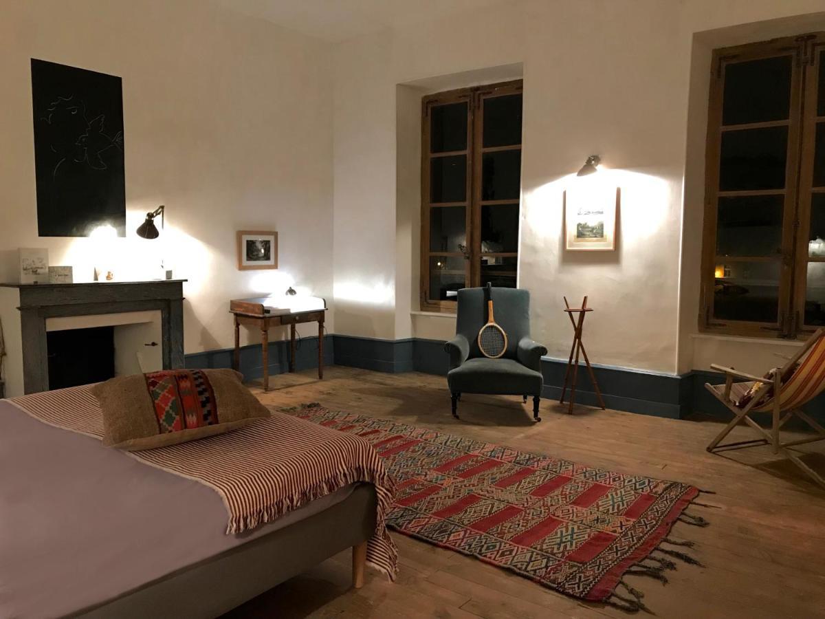Maison Cha-Ri-Va-Ri Lavoûte-Chilhac Kültér fotó