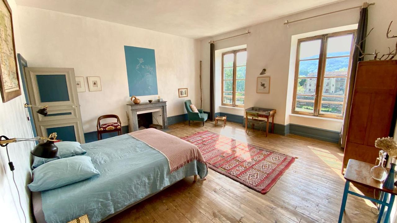 Maison Cha-Ri-Va-Ri Lavoûte-Chilhac Kültér fotó