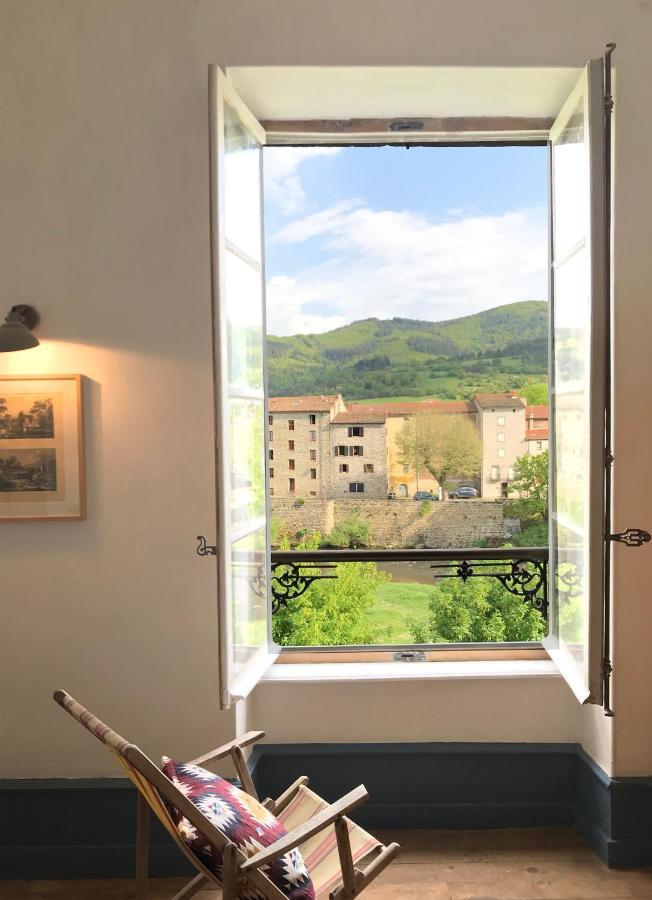Maison Cha-Ri-Va-Ri Lavoûte-Chilhac Kültér fotó